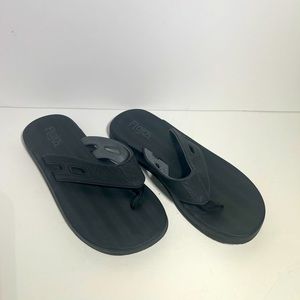 Flojos Mens Flip Flop Sandals Size 10 Excellent Condition